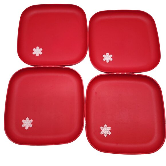 Vintage Tupperware Luncheon Plates Holiday Snowflakes set of 4 - Picture 1 of 2